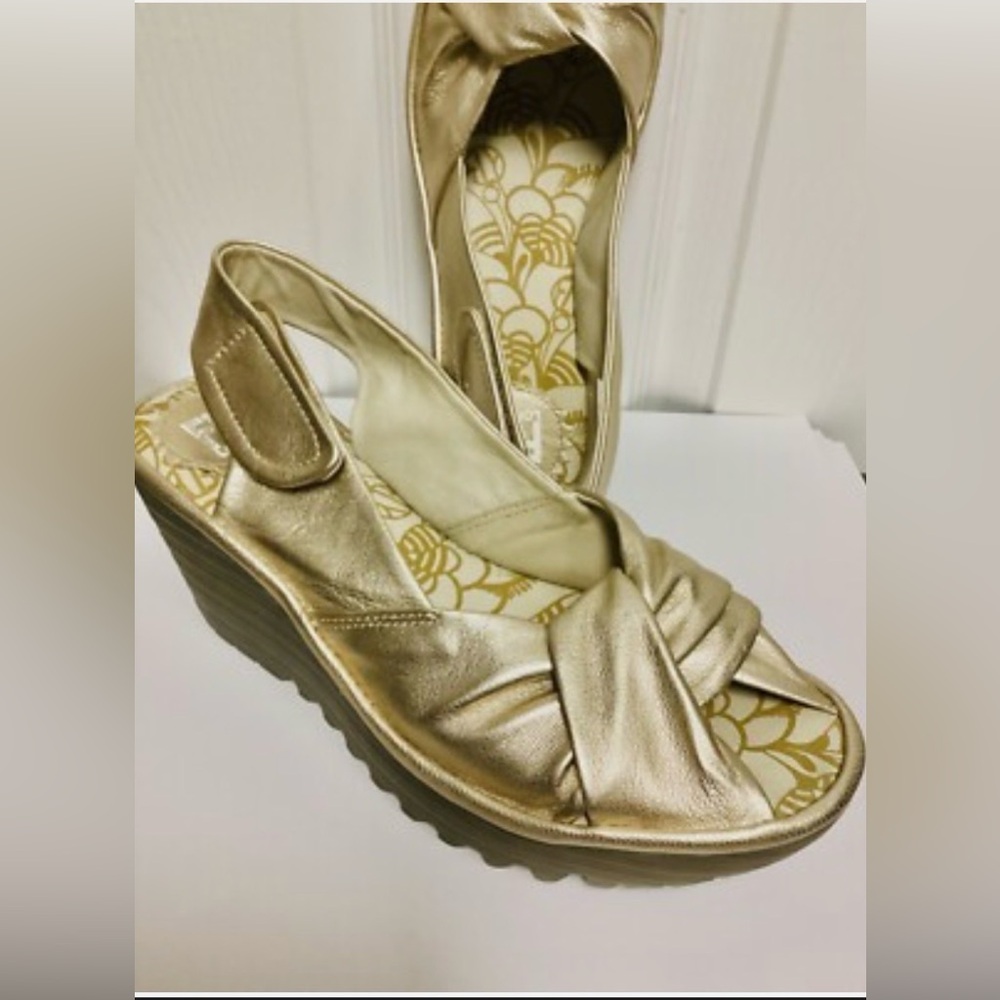 Fly London Yakin Wedge Sandals